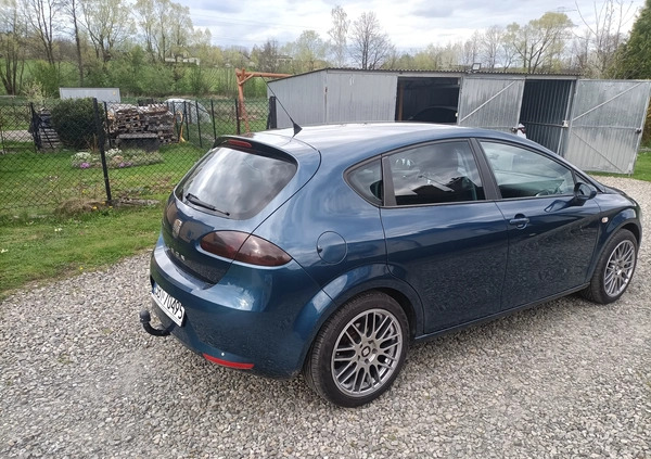 Seat Leon cena 15900 przebieg: 238500, rok produkcji 2006 z Łowicz małe 67